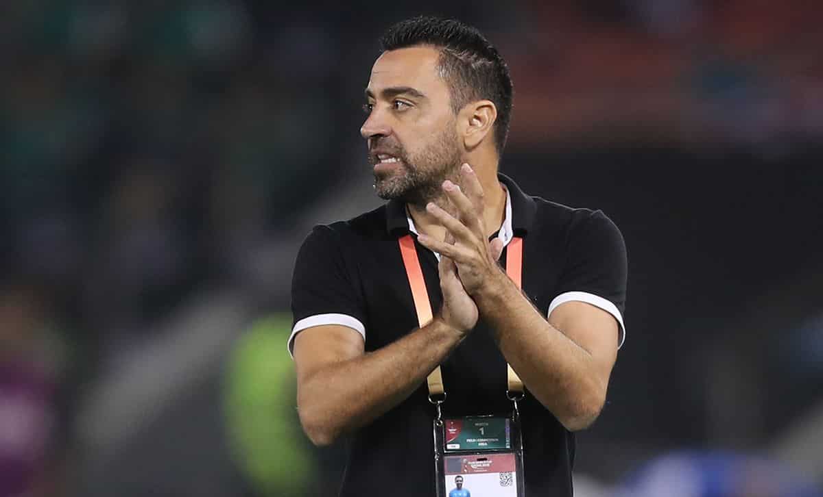 Xavi là một huấn luyện viên và cựu cầu thủ bóng đá người Tây Ban Nha